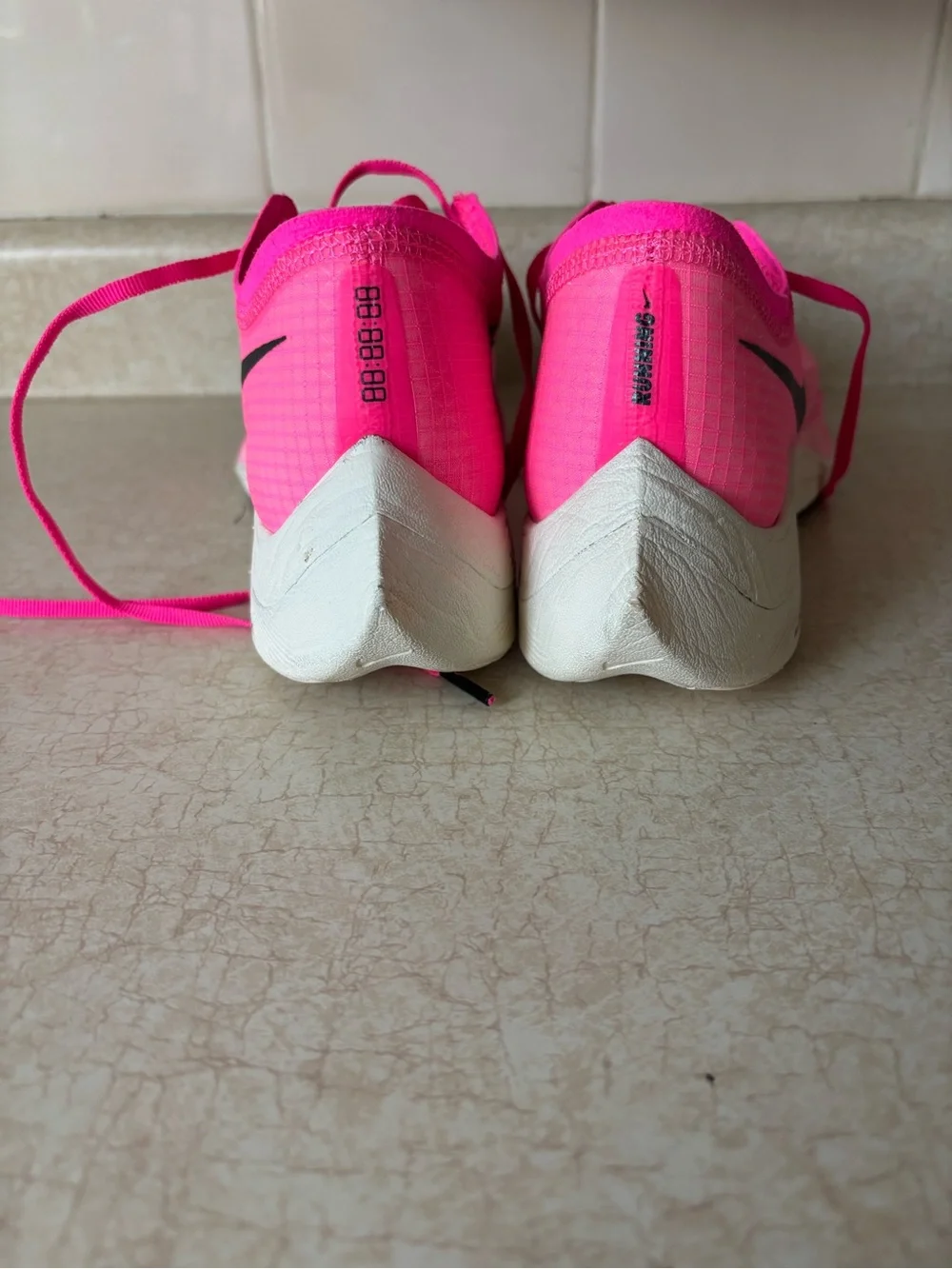 Nike ZoomX Vaporfly NEXT% Pink Blast Running Shoes Size 7.5 Men’s / 9 Women’s - Picture 5 of 11